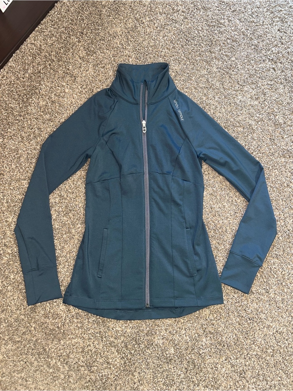 Women’s Under Armour Semi Fitted Coupe Full-Zip Jacket size S